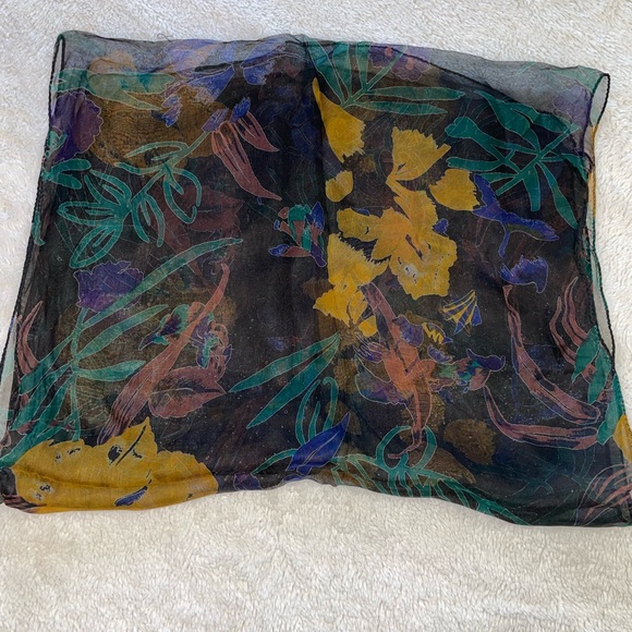 Unbranded Dark Floral Sheer Scarf - Black and Gold - Picture 3 of 3
